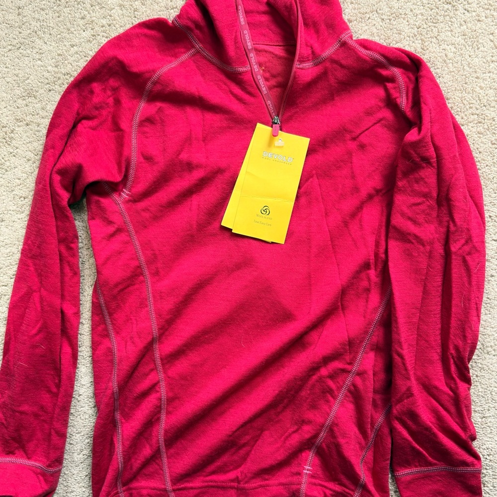 Wool blend thermal jacket, great for ski and hiking! Norwegian brand.